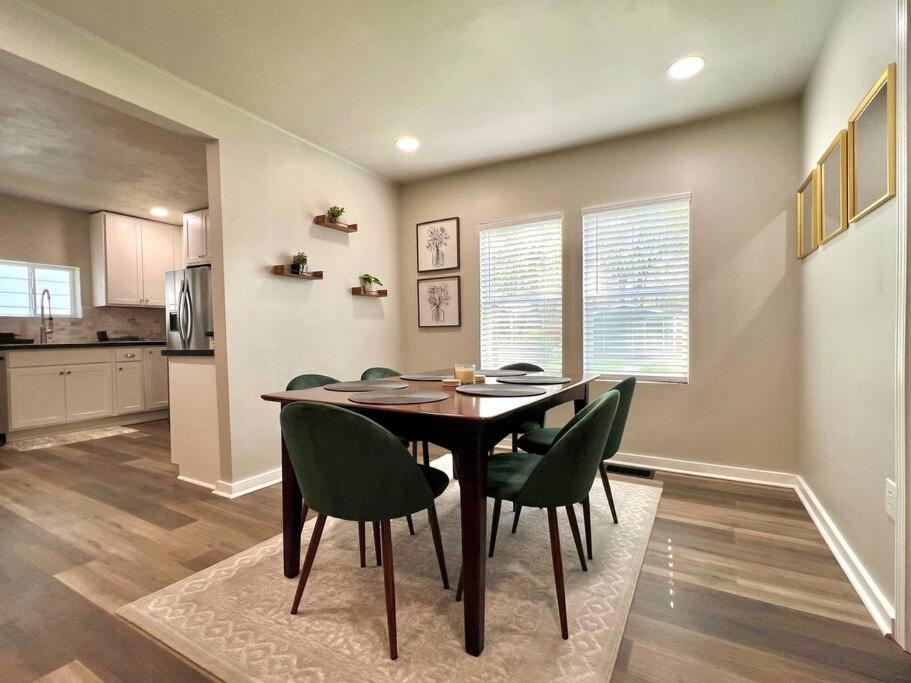 Modern Style Home Near Dt Indy & Major Attractions Indianápolis Exterior foto